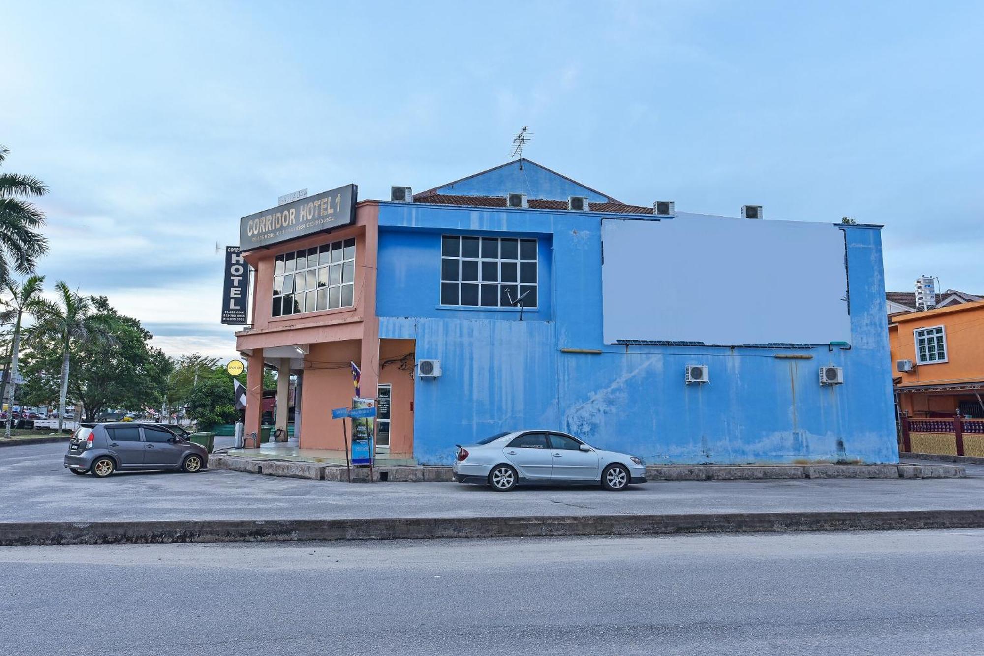 Spot On 90144 Corridor Hotel 1 Pekan Εξωτερικό φωτογραφία