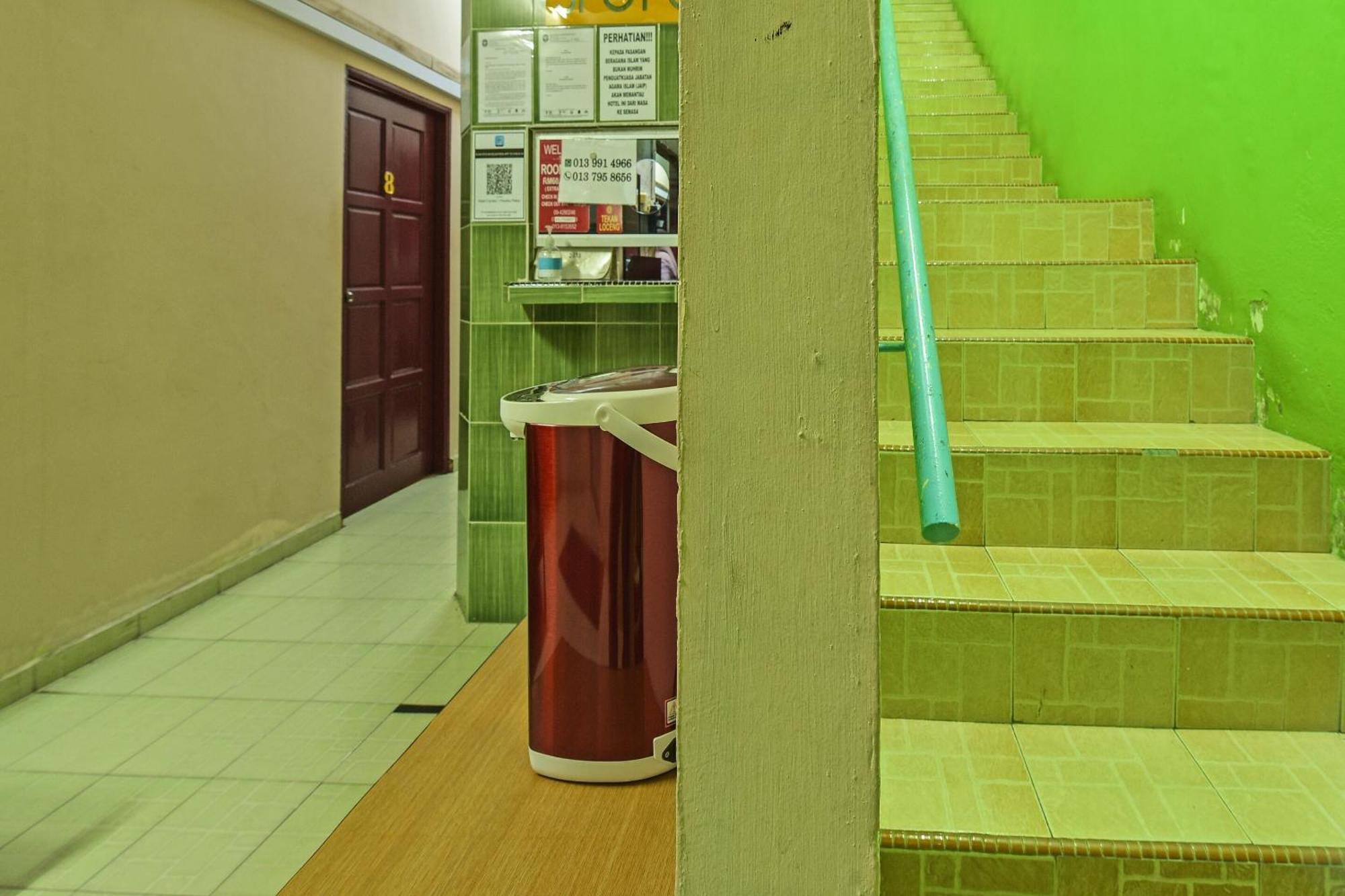 Spot On 90144 Corridor Hotel 1 Pekan Εξωτερικό φωτογραφία